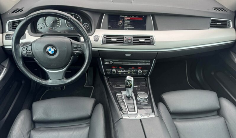 
								2015 BMW 530 GT pilnas									