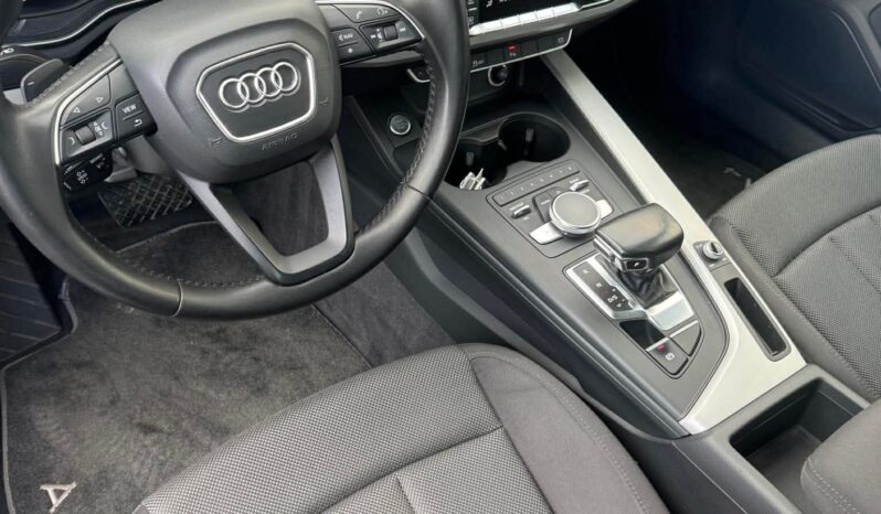 
								2019 Audi A4 pilnas									