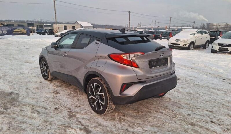 
								2017 TOYOTA C-HR pilnas									
