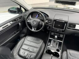 
										2014 VOLKSWAGEN TOUREG pilnas									