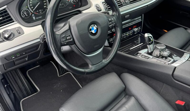 
								2015 BMW 530 GT pilnas									