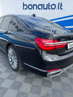 
										BMW 740 pilnas									