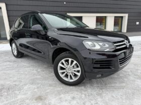 2014 VOLKSWAGEN TOUREG
