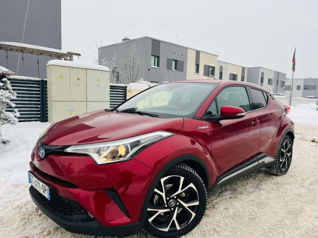 2020 TOYOTA CH-R