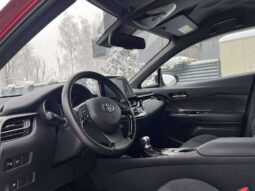 
										2020 TOYOTA CH-R pilnas									