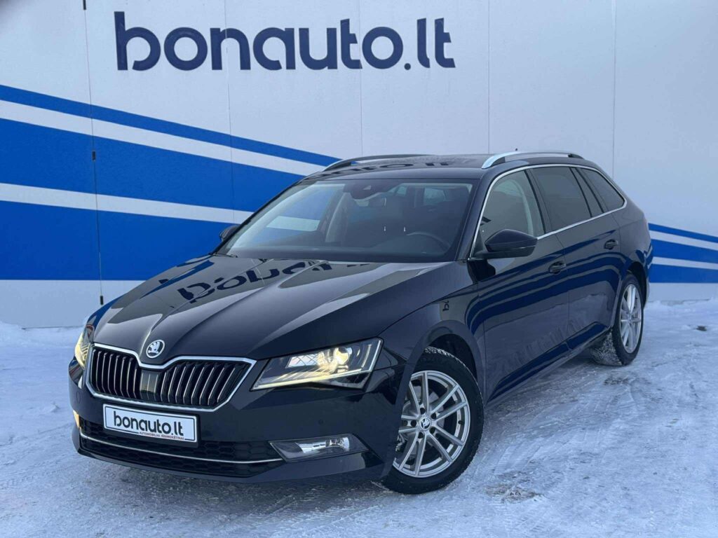 2016 SKODA SUPERB