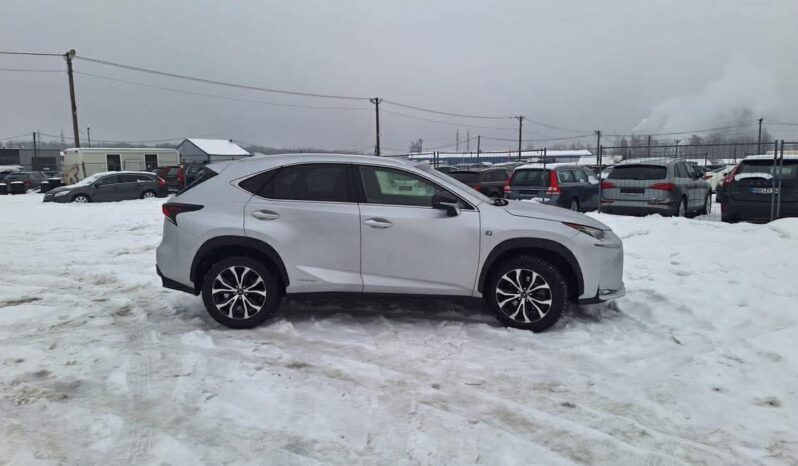 
								2015 LEXUS NX300H pilnas									