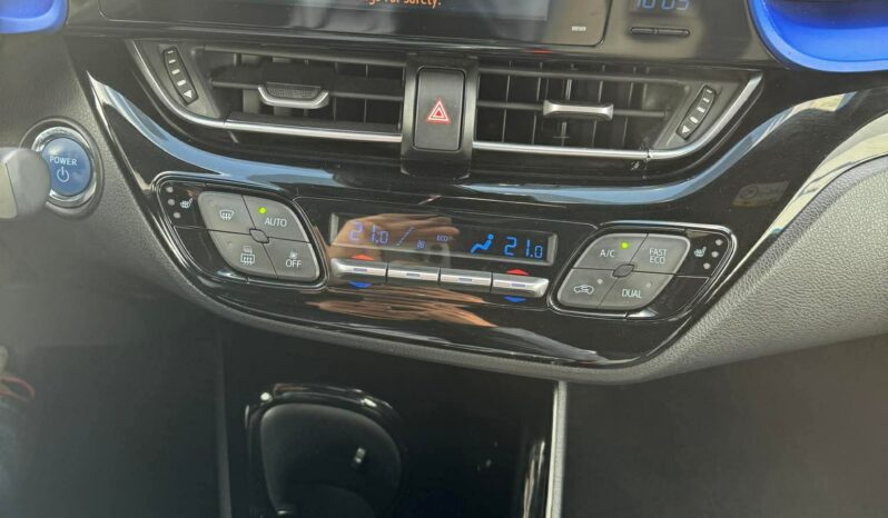 
								2017 TOYOTA C-HR pilnas									