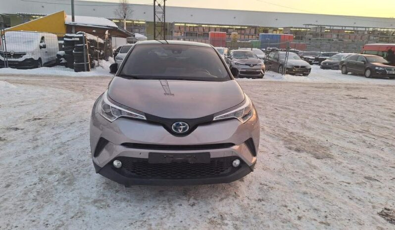 
								2017 TOYOTA C-HR pilnas									