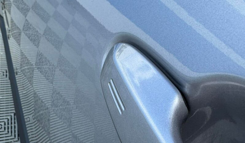 
								2017 TOYOTA C-HR pilnas									