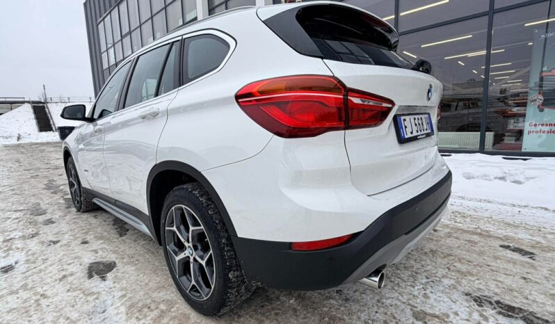 
								2016 BMW X1 pilnas									