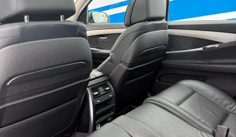 
								2015 BMW 530 GT pilnas									