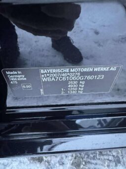 
										BMW 740 pilnas									