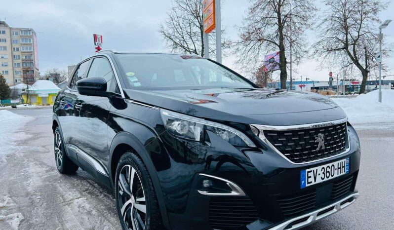 
								Peugeot 3008 pilnas									