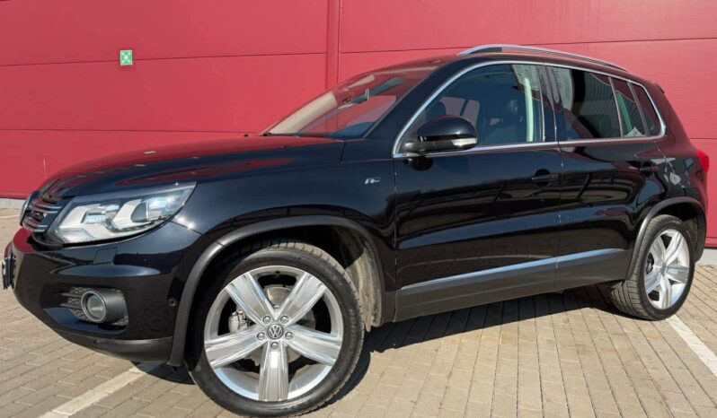 
								Volkswagen Tiguan pilnas									