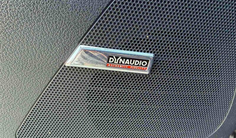 
								Volkswagen Tiguan pilnas									