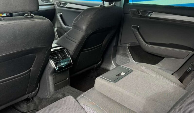 
								2020 Skoda Superb pilnas									