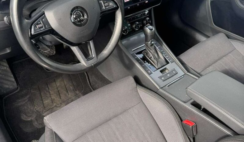 
								2020 Skoda Superb pilnas									