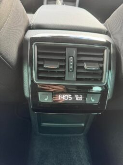 
										2020 Skoda Superb pilnas									