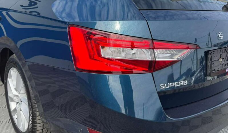 
								2020 Skoda Superb pilnas									