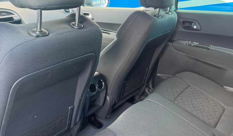 
								2015 PEUGEOT 3008 pilnas									