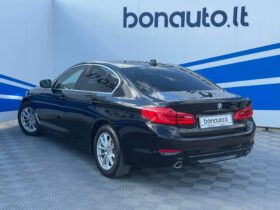 2019 BMW 520