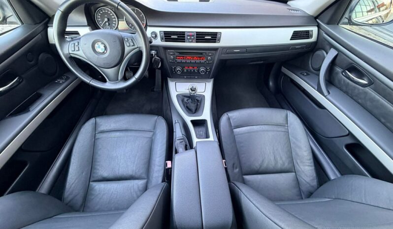 
								2010 BMW 320 pilnas									