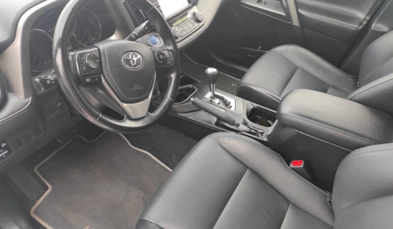 
								2016 TOYOTA RAV-4 pilnas									