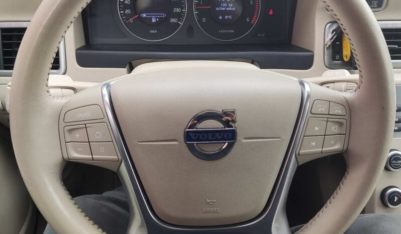 
								2010 VOLVO XC70 pilnas									