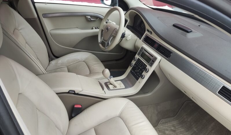 
								2010 VOLVO XC70 pilnas									