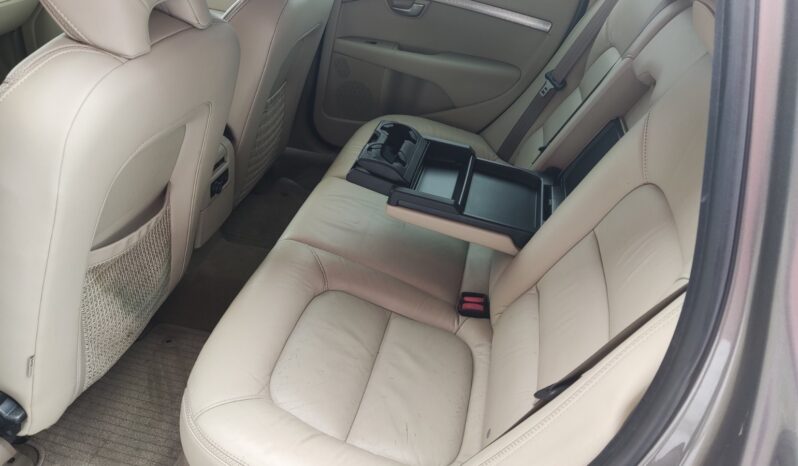 
								2010 VOLVO XC70 pilnas									