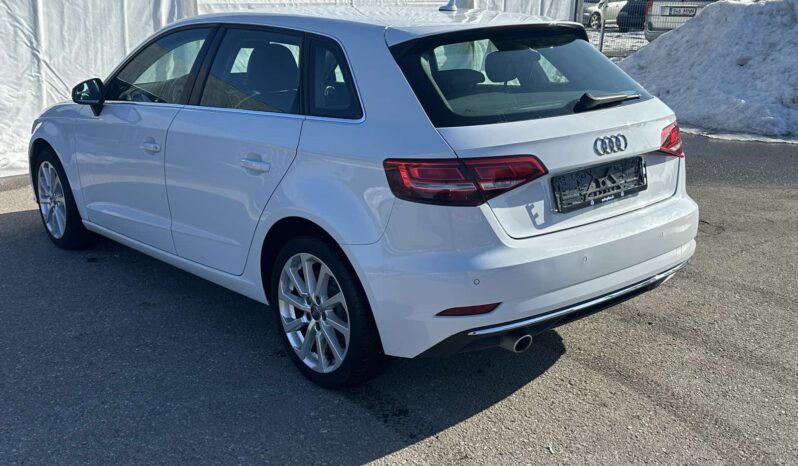 
								2017 AUDI A3 pilnas									