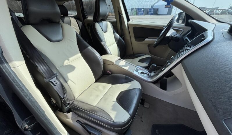 
								2009 VOLVO XC60 pilnas									