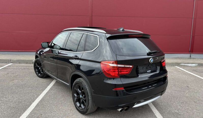 
								2011 BMW X3 pilnas									