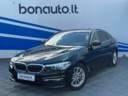 2019 BMW 520