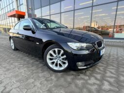 2010 BMW 320