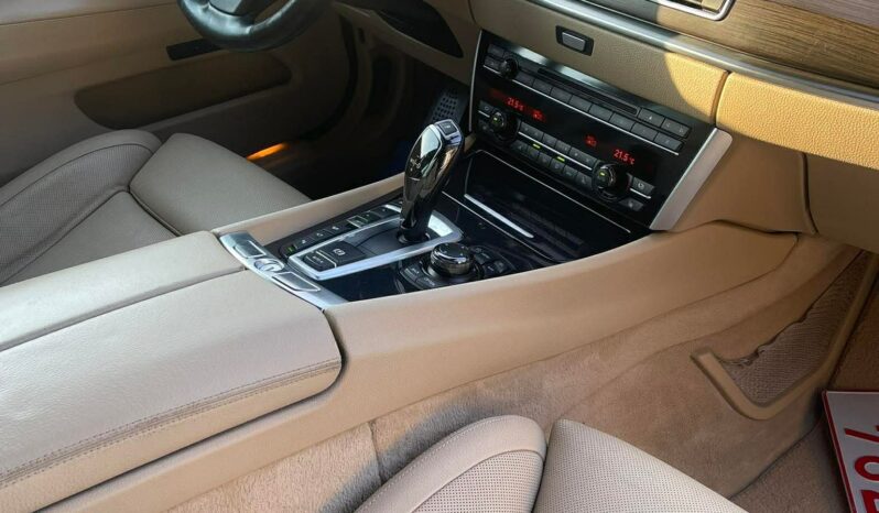 
								2012 BMW 535 GT pilnas									