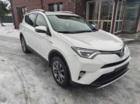 2016 TOYOTA RAV-4