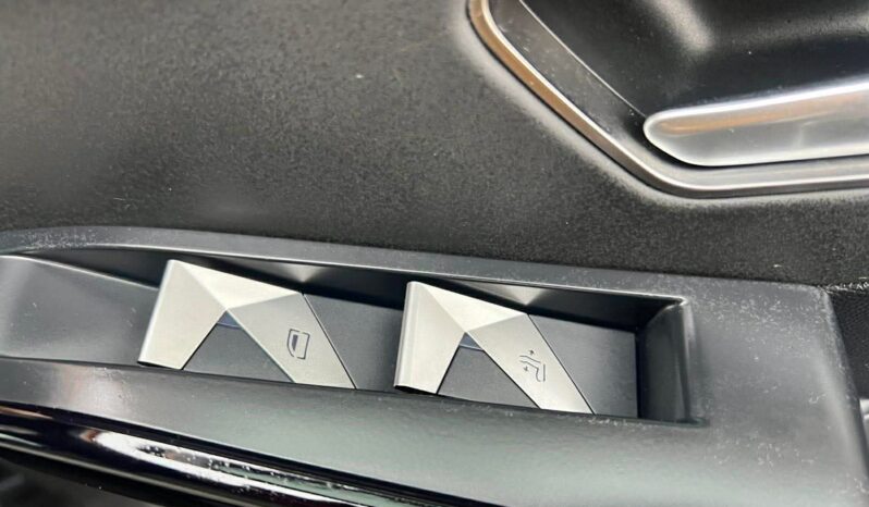 
								2021 DS AUTOMOBILES DS7 CROSSBACK pilnas									