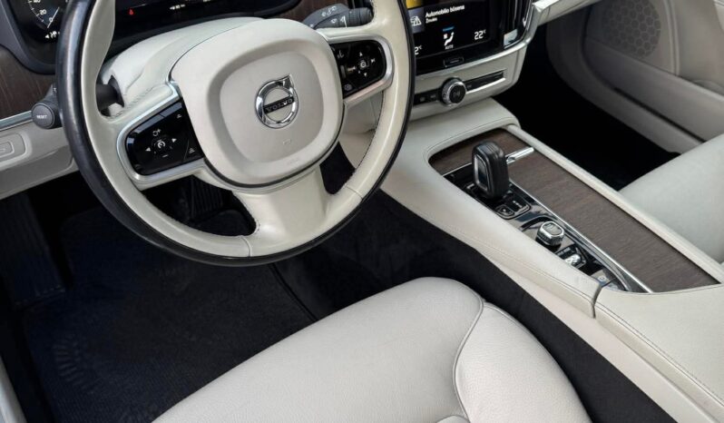 
								2020 VOLVO V90 CROSS COUNTRY pilnas									