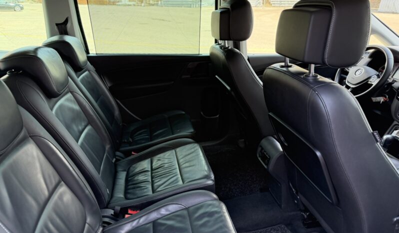 
								Volkswagen Sharan pilnas									