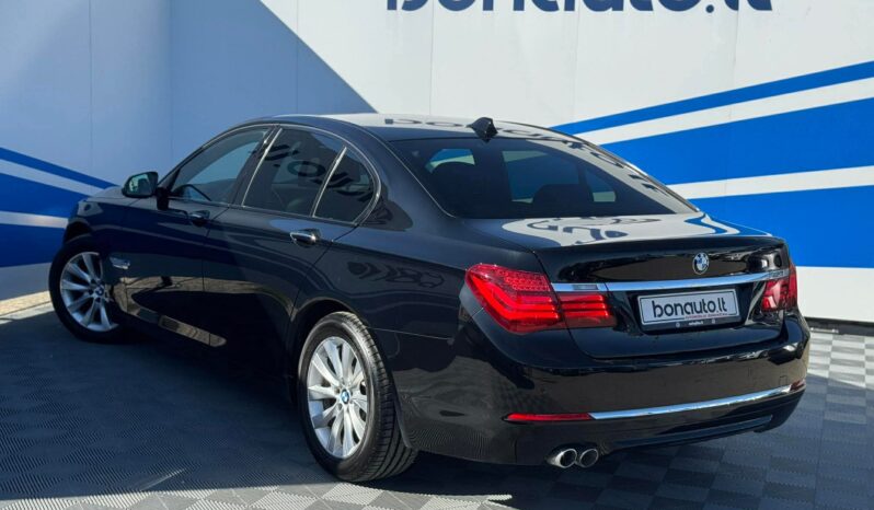 
								2013 BMW 730 pilnas									