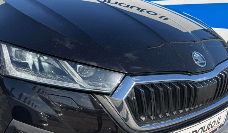 
								Skoda Octavia Scout pilnas									