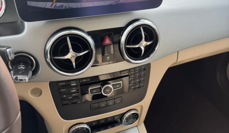 
								2014 MERCEDES BENZ GLK350 pilnas									