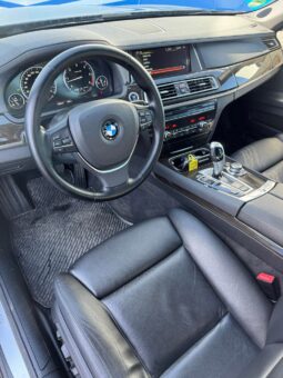 
										2013 BMW 730 pilnas									