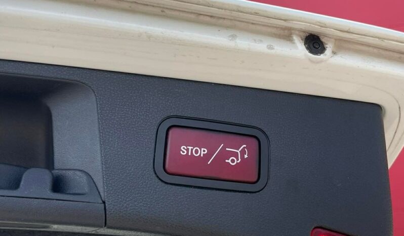 
								2013 MERCEDES BENZ E350 pilnas									