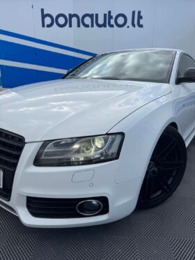 2009 AUDI S5