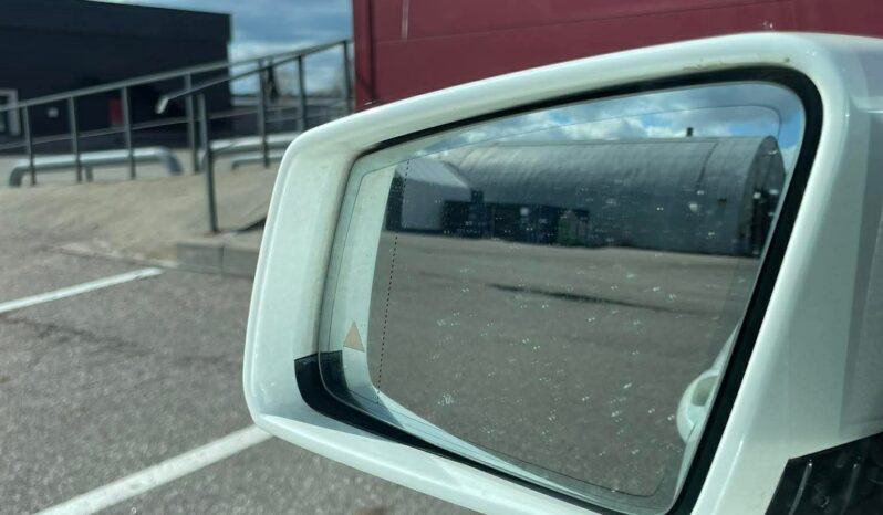 
								2013 MERCEDES BENZ E350 pilnas									