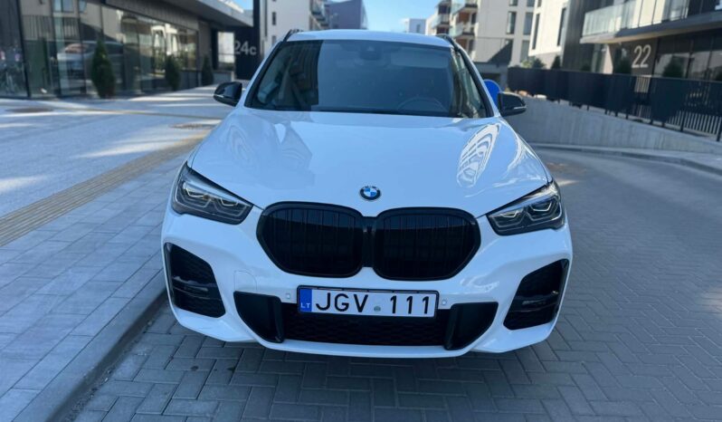 
								2020 BMW X1 pilnas									