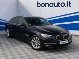 2013 BMW 730